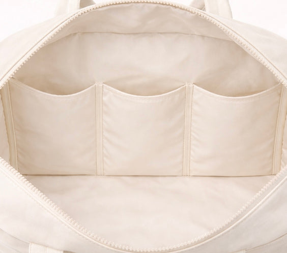 Voyra Travel Bag