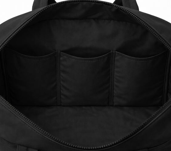 Voyra Travel Bag