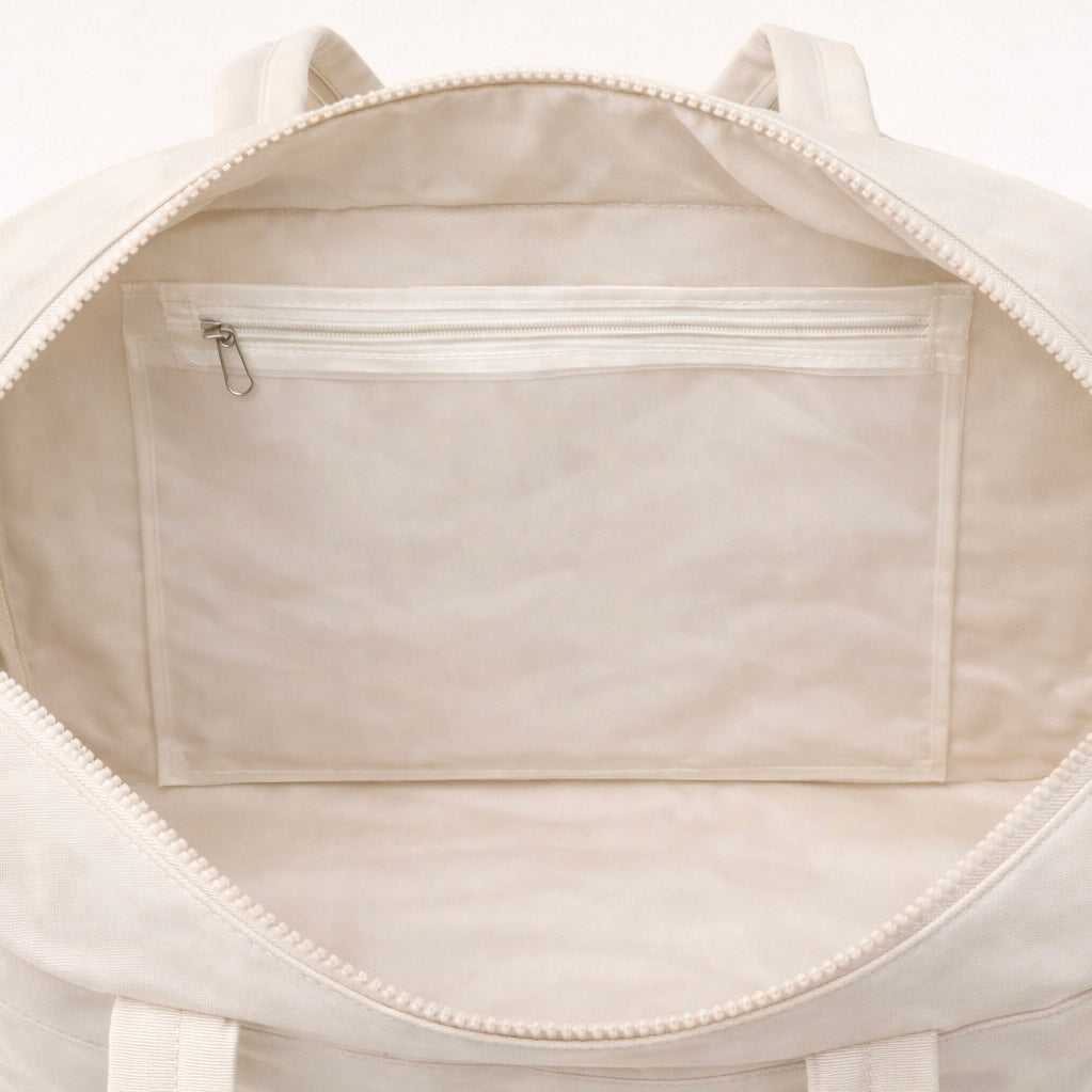 Voyra Travel Bag